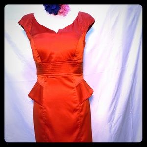 Party (cocktail)dress knee length hour glass looks